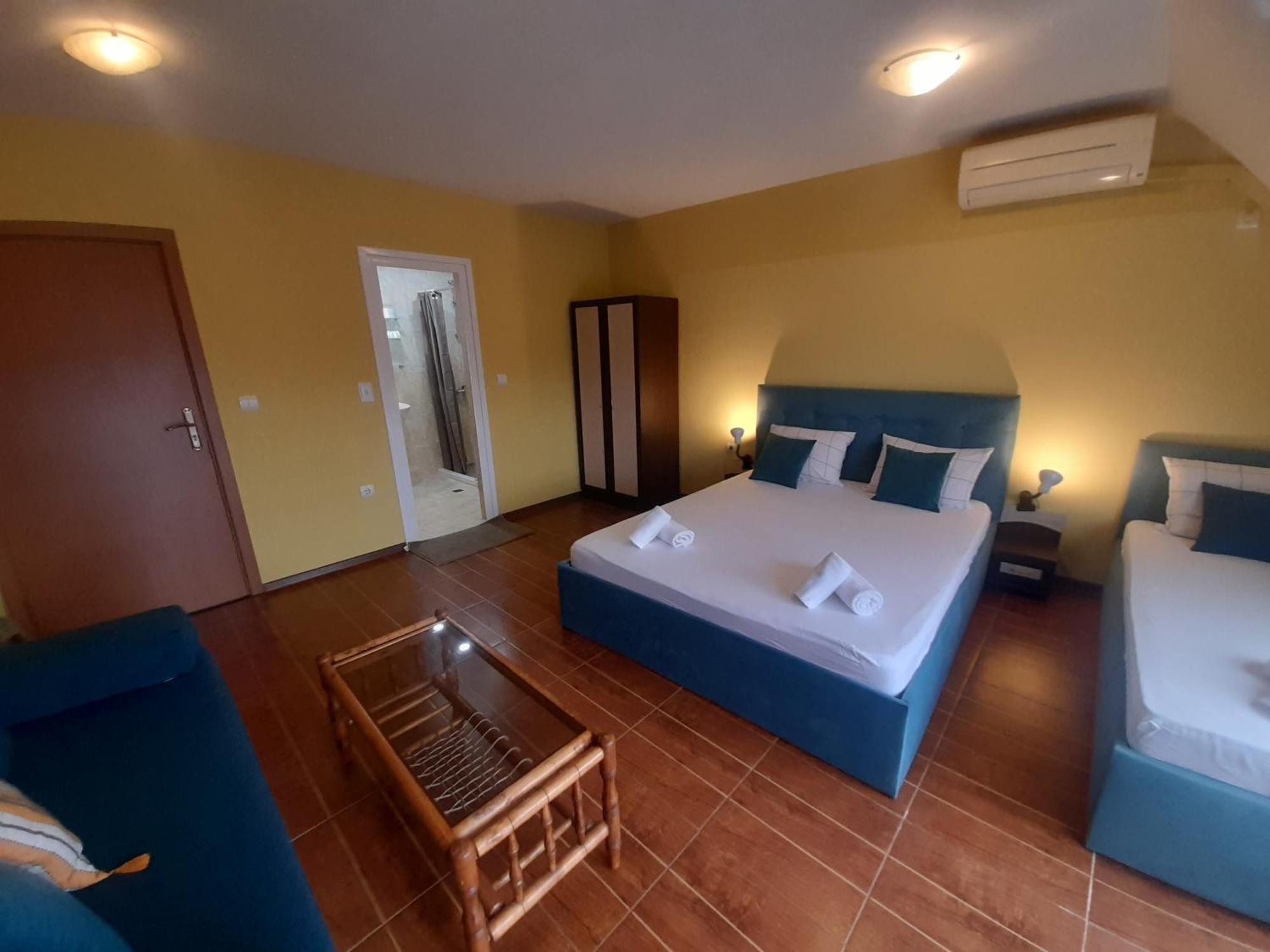 Cosy Apartments And Spectacular Rooms Fotiadis Veliko Tŭrnovo Eksteriør bilde